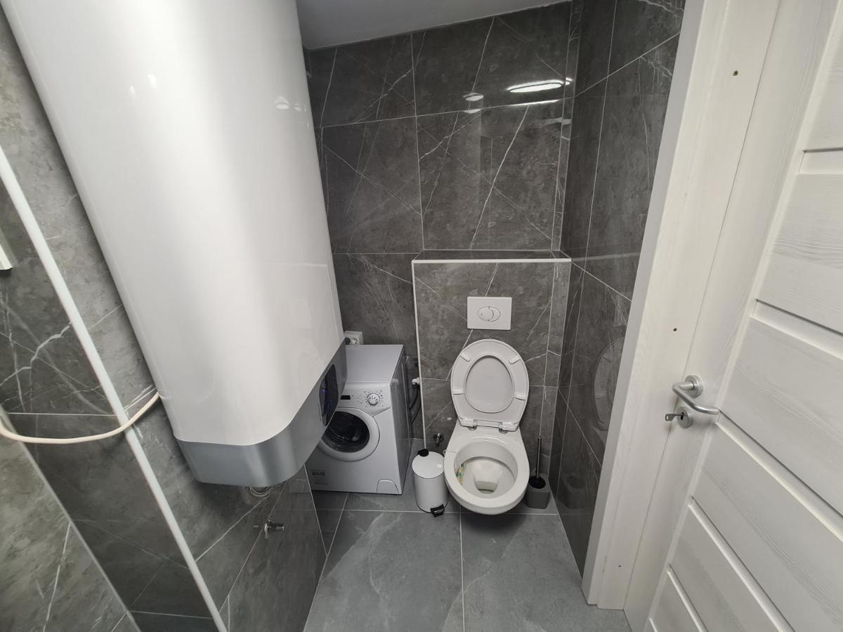 Апартаменты Apartma Sasko Изола Экстерьер фото
